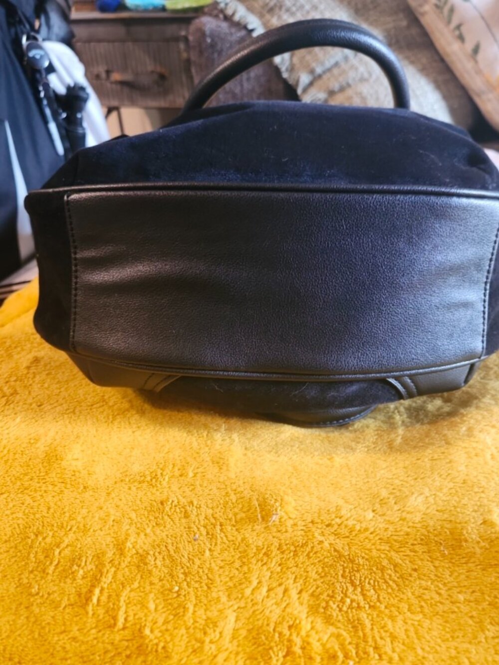Black juicy couture hobo bag with chain new - Picture 4 of 5